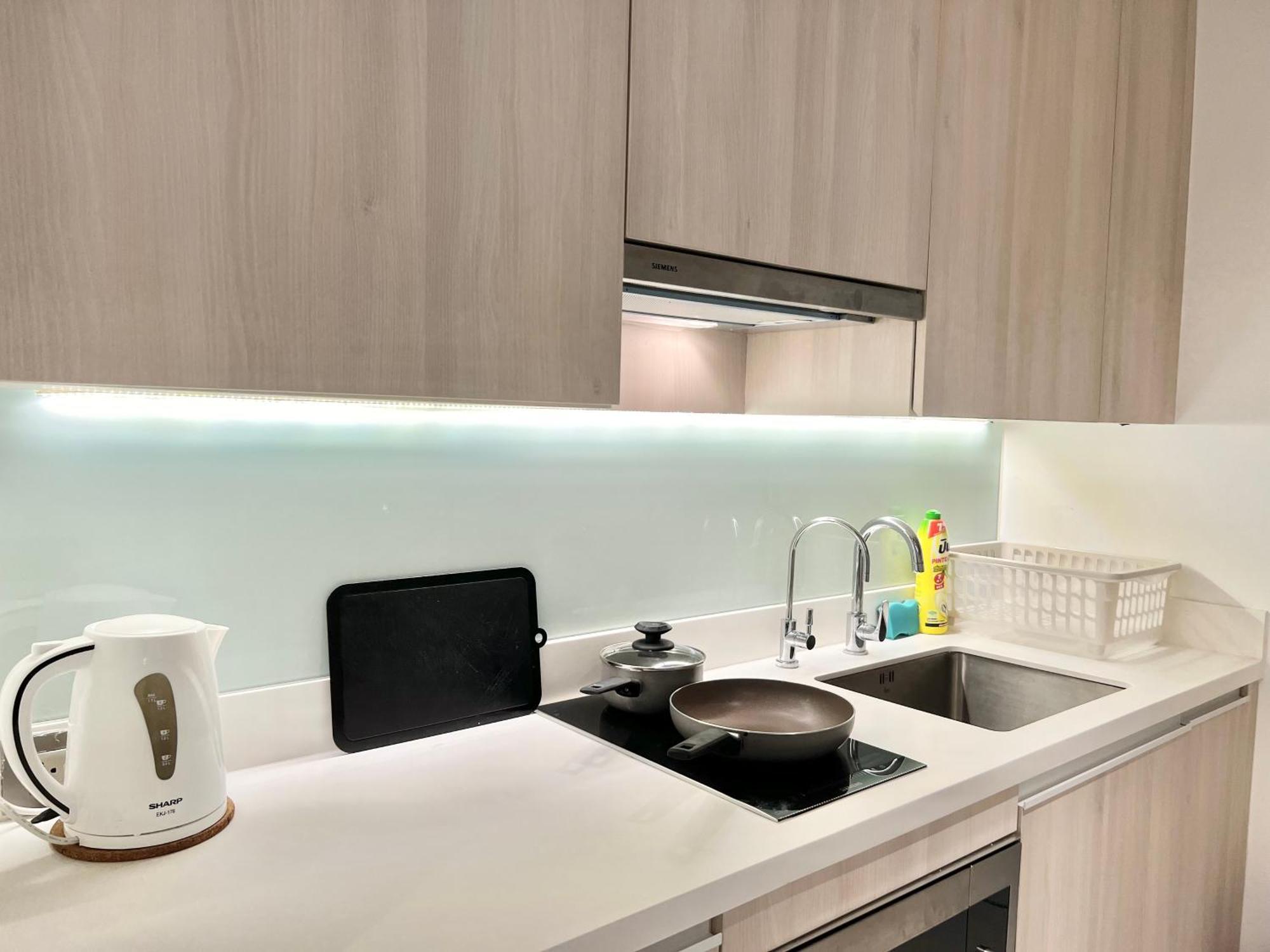 Sukhumvit 11#Luxury#Pool#Gym#Bts Nana&Mrt Sukhumvit#1Br#Max2Ppl Apartment Банкок Екстериор снимка